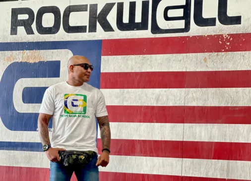 Lutador de boxe sem luvas, Naldo Silva