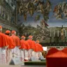 O conclave na Capela Sistina (Foto: reprodução/VaticanNews)