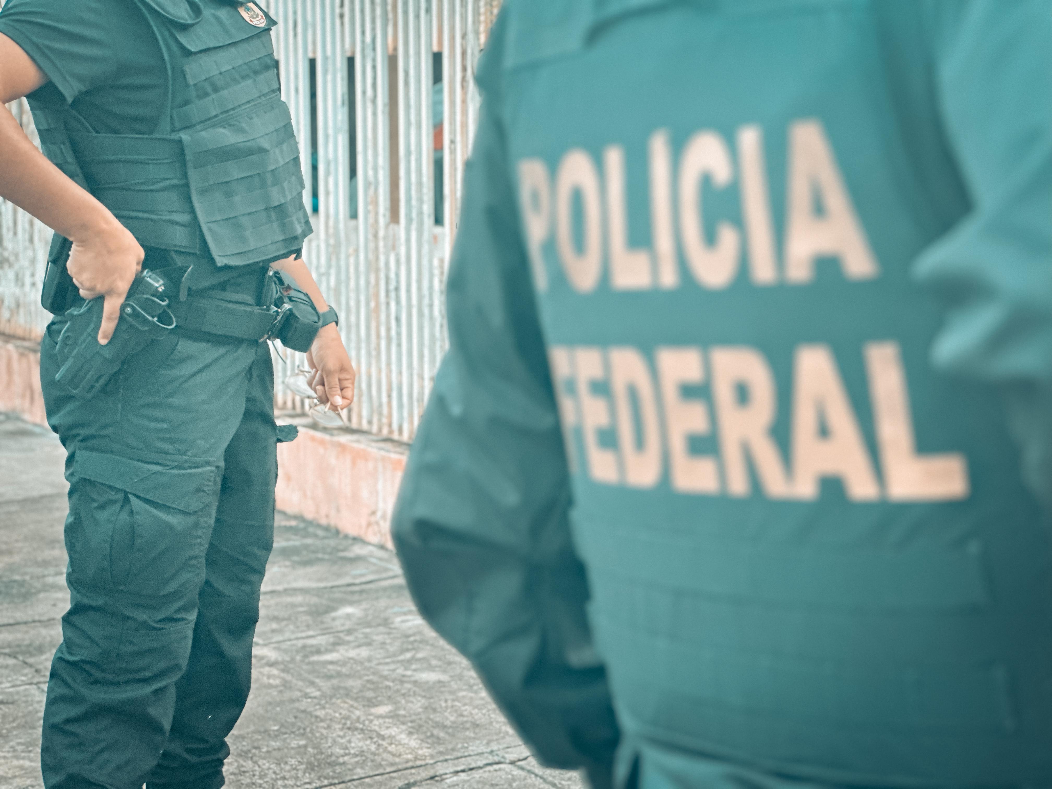 Polícia Federal em ação na Operação Extravio