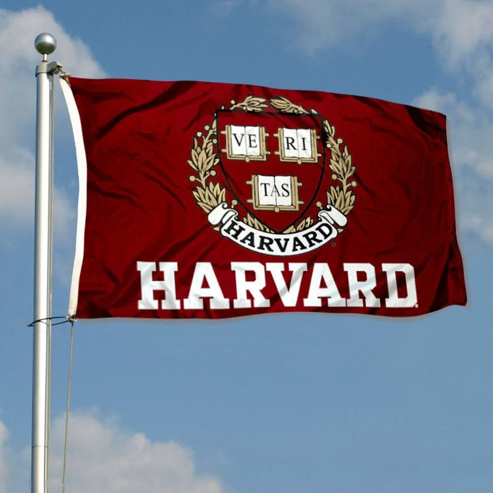Desde o início do governo, Harvard se opõe a várias políticas migratórias e educacionais da Casa Branca (Foto: Divulgação)