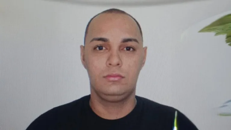 O corpo está no IML, onde passará por exames cadavéricos que apontaram a causa da morte (Foto: Divulgação) 