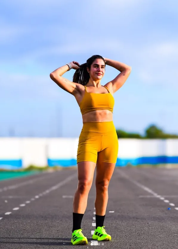 Damylla após uma corrida