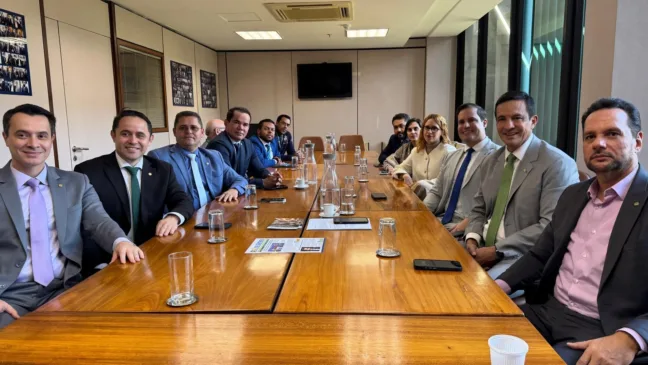 Deputados do Norte se reuniram nesta quarta-feira, em Brasília, para discutir a PEC 47 (Foto: Divulgação)