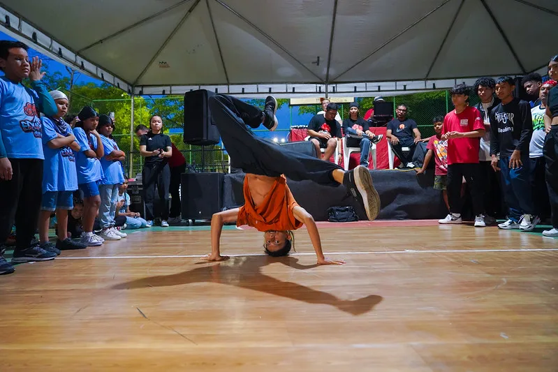 Vitor Thiago ficou em 2º lugar na categoria infantil na batalha de breakdance da 8ª edição do Conexão de Rua – foto: Marley Lima/ SupCom ALE-RR