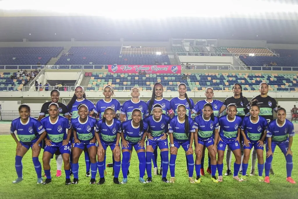Águias do São Raimundo fazem jogo decisivo no estádio Canarinho. (Foto: Reprodução/Instagram/@saoraimundofemininorr) Águias do São Raimundo fazem jogo decisivo no estádio Canarinho. (Foto: Reprodução/Instagram/@saoraimundofemininorr)