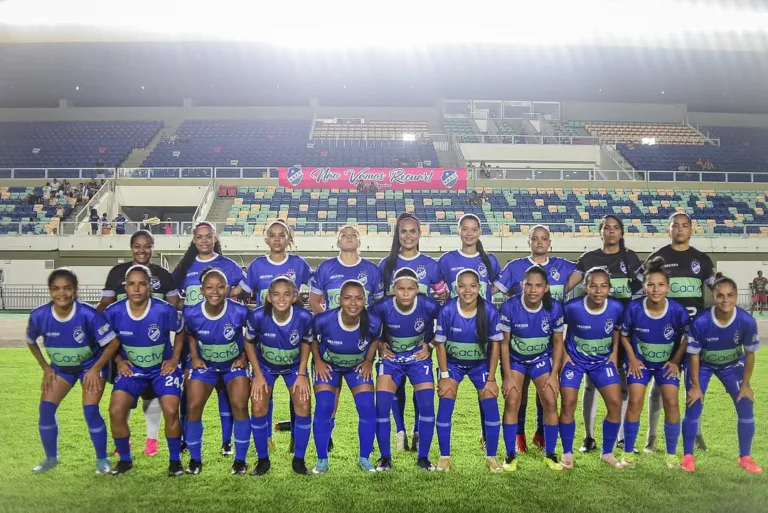 Águias do São Raimundo fazem jogo decisivo no estádio Canarinho. (Foto: Reprodução/Instagram/@saoraimundofemininorr)