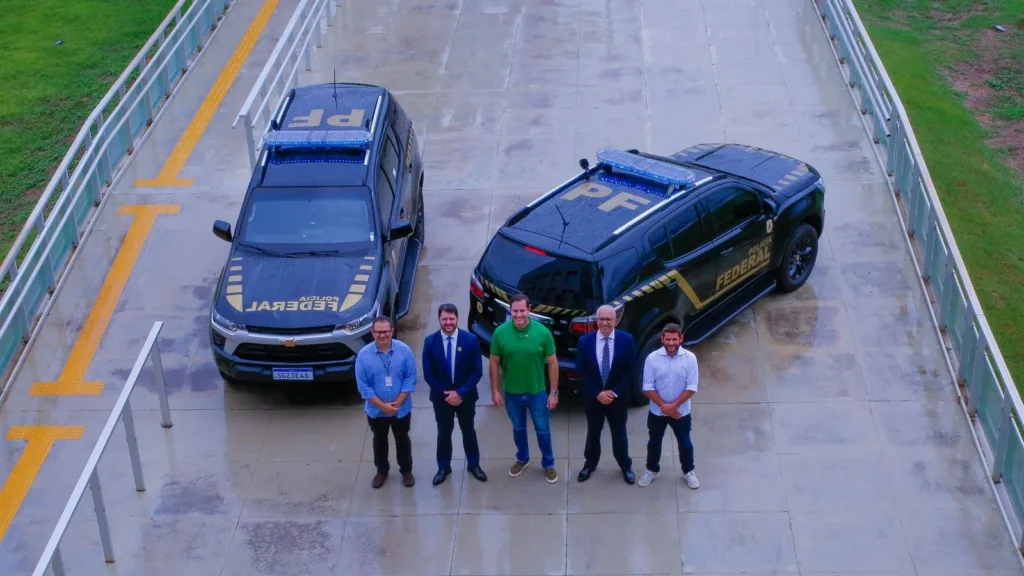 Entrega de viaturas da Polícia Federal