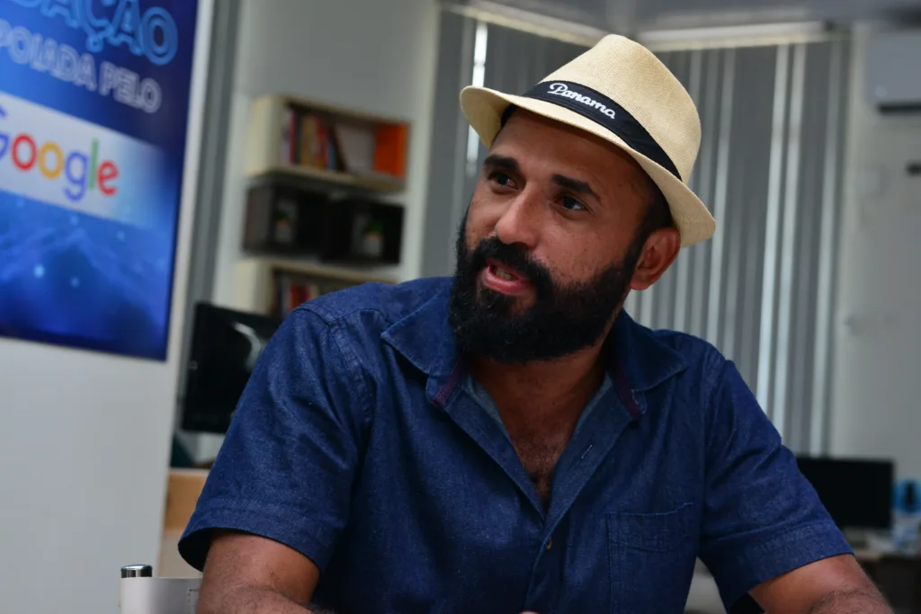 O professor Márcio de Jesus (Foto: Nilzete Franco/FolhaBV)