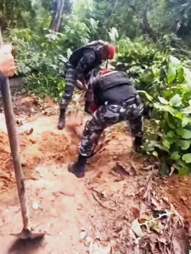 Autoridades mostram força de um lado, enquanto bandidos desovam mais um corpo
