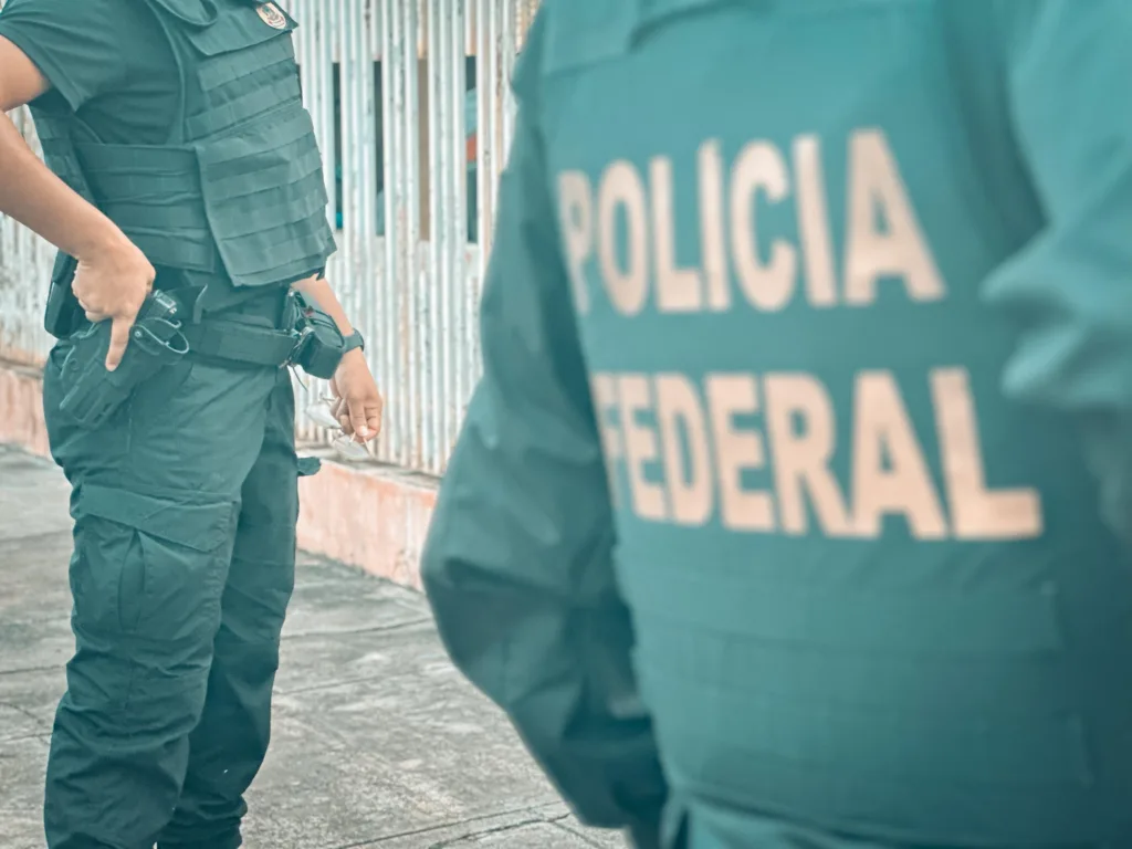 Polícia Federal em ação na Operação Extravio