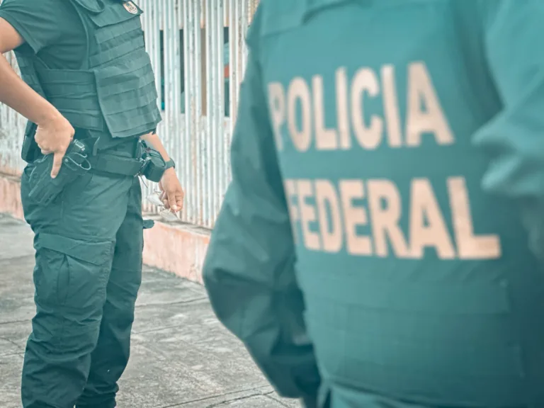 Polícia Federal em ação na Operação Extravio