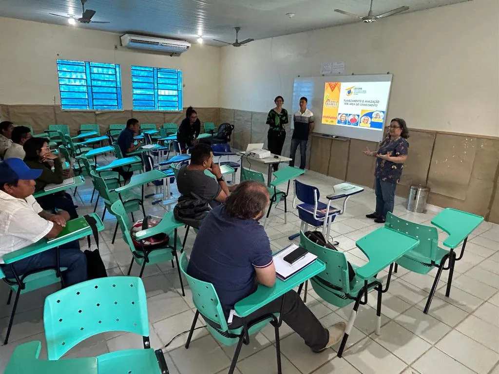 Edital prevê 17 vagas para formador e uma de apoio administrativo. Foto: Ascom/Seed