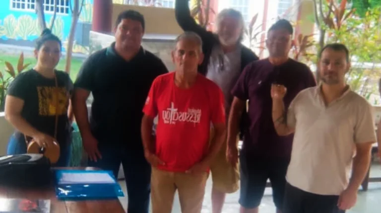 Professores sindicalizados fazem movimento sem ligação com o Sinter