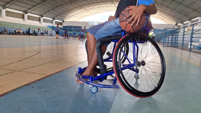 A iniciativa surgiu após visita realizada no dia 7 de maio ao time de basquete em cadeira de rodas do Centro. (Foto: Divulgação)