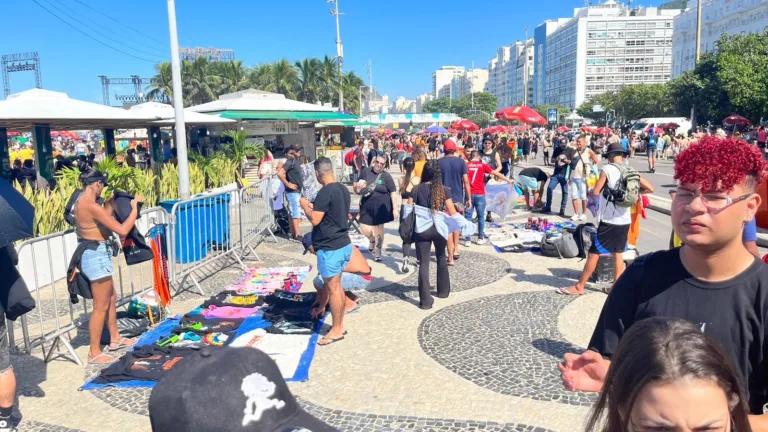 De Boa Vista a Copacabana: antropóloga cruza o país sozinha para ver Lady Gaga no Rio