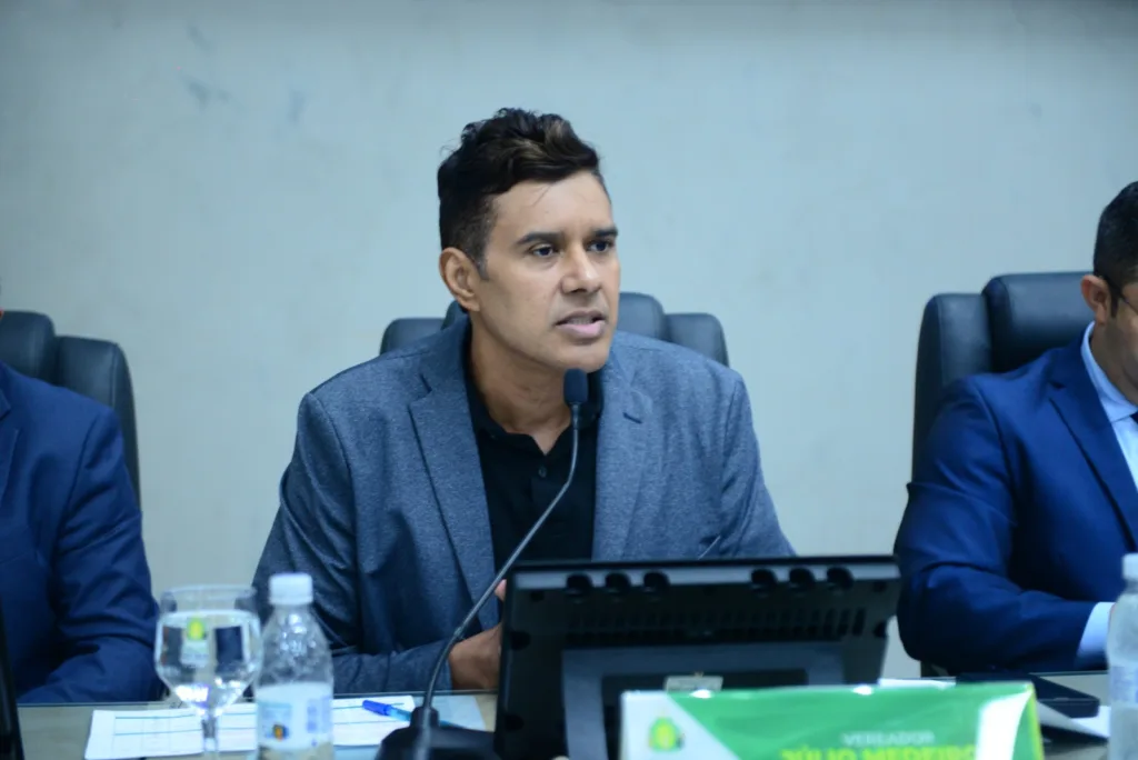 O vereador Júlio Medeiros