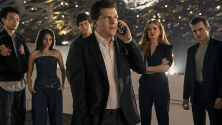 No trailer, vemos um novo trio de ilusionistas tentando ganhar espaço entre o público (Foto: Divulgação)