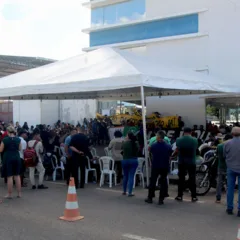 Acampamento de indígenas ligados ao CIR em frente ao Dsei Leste