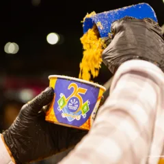 A iguaria, símbolo afetivo da culinária roraimense, foi servida para mais de 18 mil pessoas em porções de 200 g, o dobro do tamanho oferecido no ano passado (Foto: Fernando Teixiera/PMBV) 