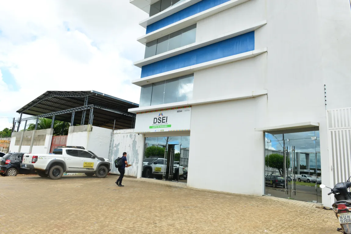 Fachado do Dsei Leste - Foto: Nilzete Franco/FolhaBV Fachado do Dsei Leste - Foto: Nilzete Franco/FolhaBV