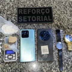 Material apreendido pelo suspeito (Foto: Divulgação) 