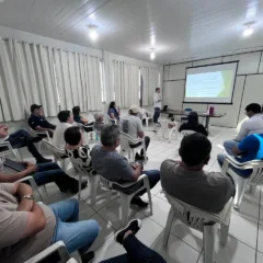 O encontro ocorreu no auditório da Agência de Defesa Agropecuária de Roraima. (Foto: Divulgação)