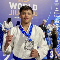 Fernando Halyson, de 16 anos, garantiu o 2° lugar no mundial. Foto: divulgação