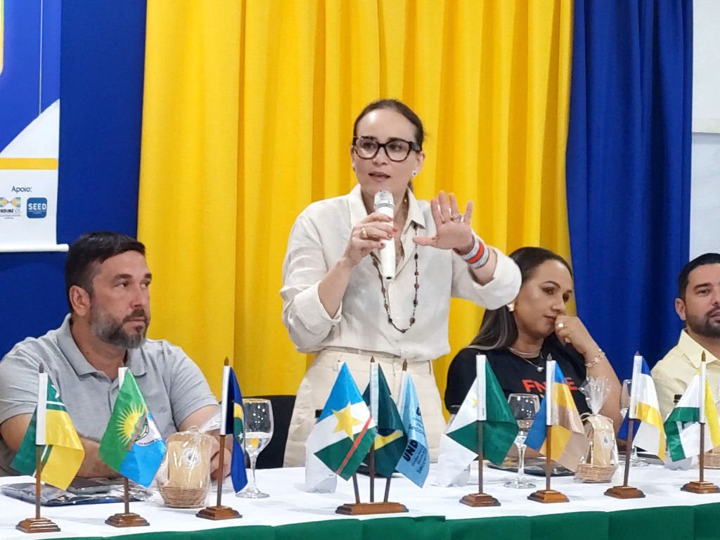 FNDE leva capacitação técnica a gestores da Educação dos 15 municípios de Roraima