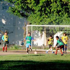 Projeto social no bairro Alvorada atende mais de 600 jovens com esportes