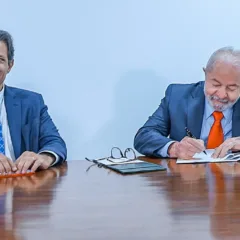 O ministro da Fazenda, Fernando Haddad, e o presidente Lula