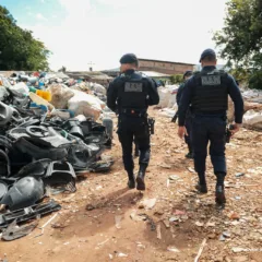 Ação conjunta fiscaliza ferros-velhos em Boa Vista