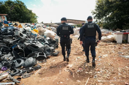 Ação conjunta fiscaliza ferros-velhos em Boa Vista
