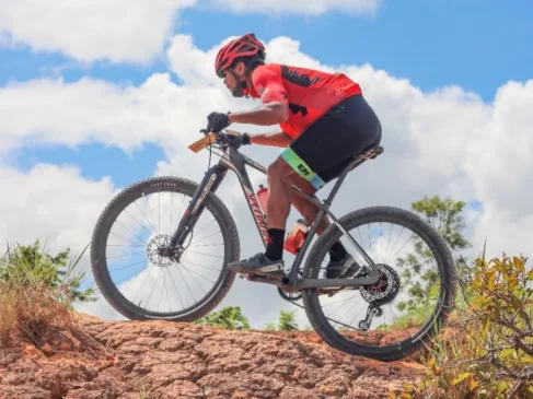 Em celebração ao aniversário de Alto Alegre, cidade recebe prova de Mountain Bike. (Foto: Reprodução/Instagram/@federacaociclisticaderoraima)