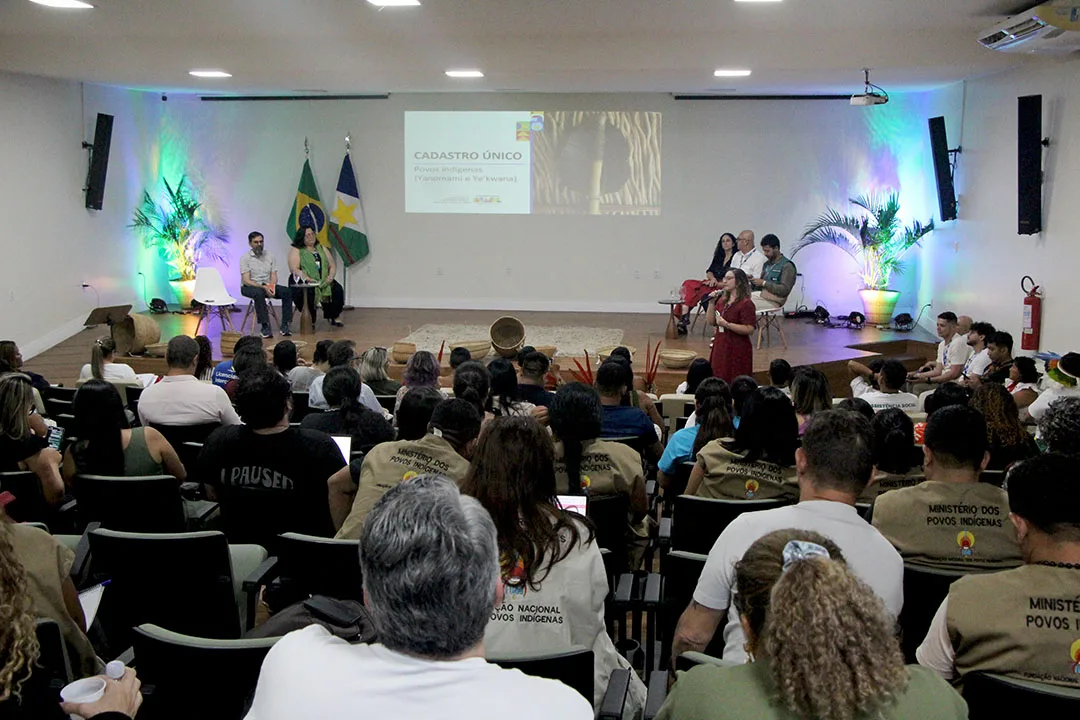 O encontro ocorre até sexta-feira (6), no auditório da Secretaria do Trabalho e Bem-Estar Social. (Foto: Wenderson Cabral)