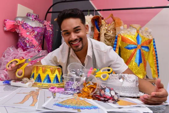 A arte e o artista (Foto: Nilzete Franco)