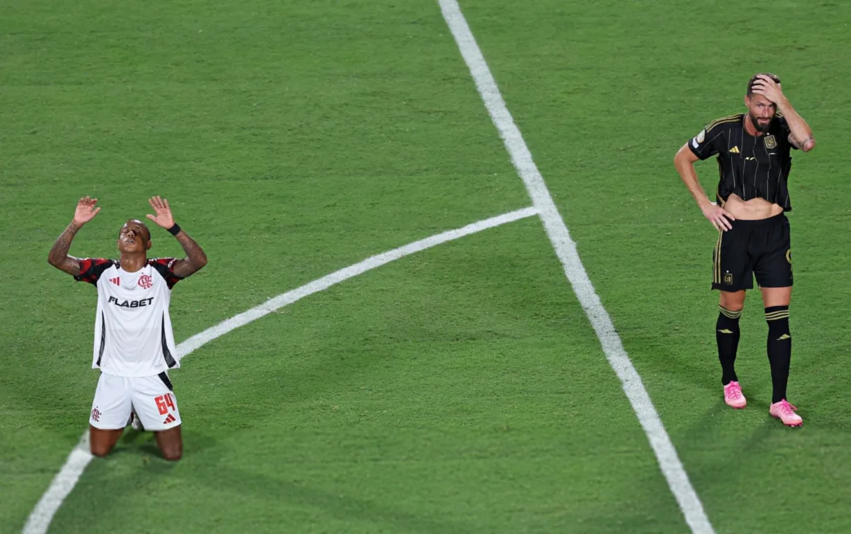 Flamengo empata com LAFC em jogo morno