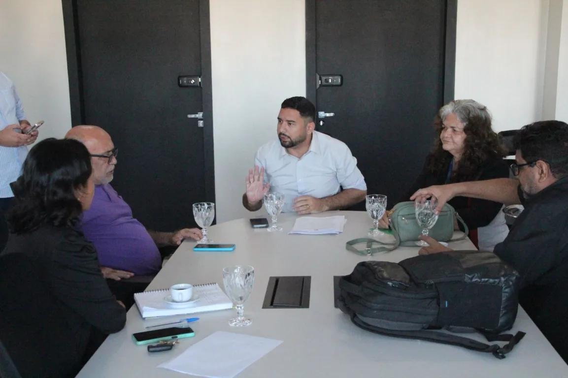 159 servidores técnicos administrativos da Educação receberão progressões verticais e horizontais 159 servidores técnicos administrativos da Educação receberão progressões verticais e horizontais