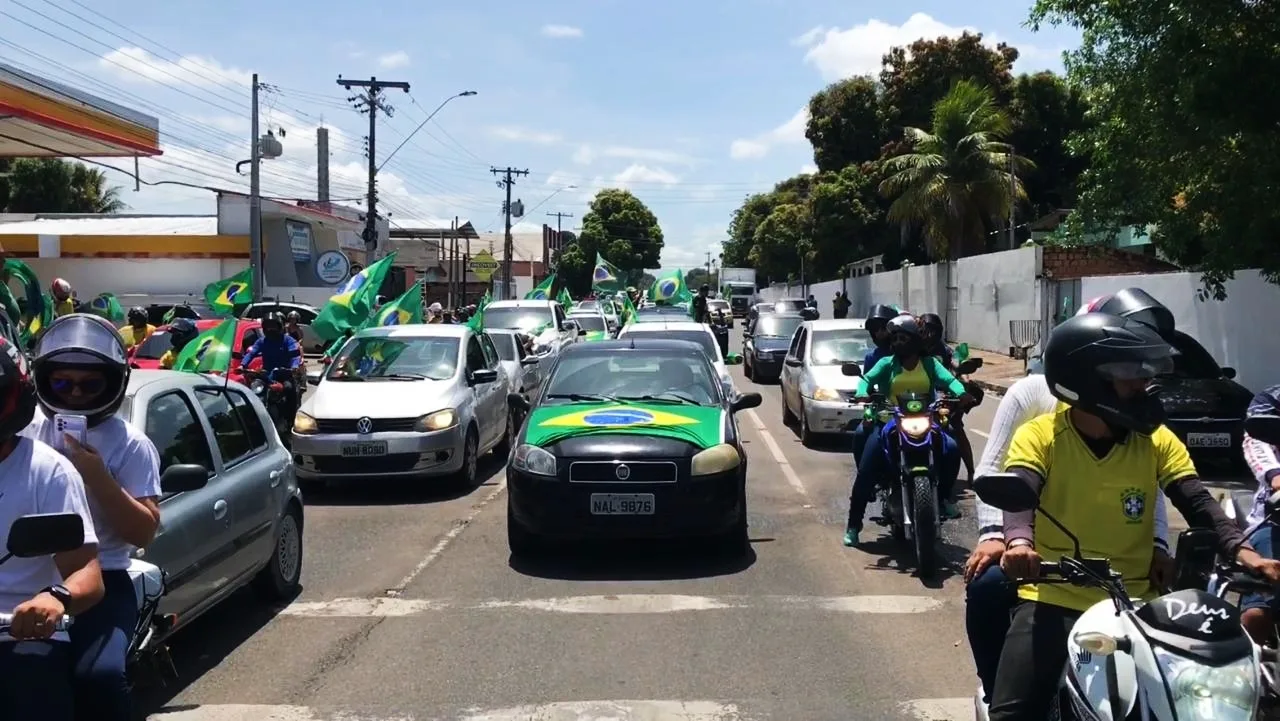 Carreata realizada em 7 de setembro de 2021, na avenida Mário Homem de Melo, em Boa Vista