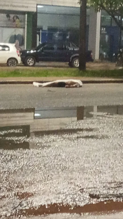 Ciclista morre em acidente com motocicleta na Avenida Venezuela