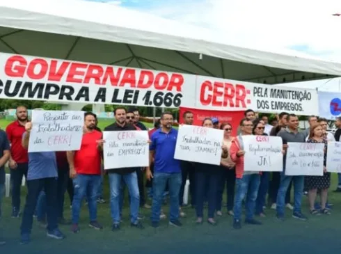 Trajetória  meio século de escândalos encerrada com demissão em massa