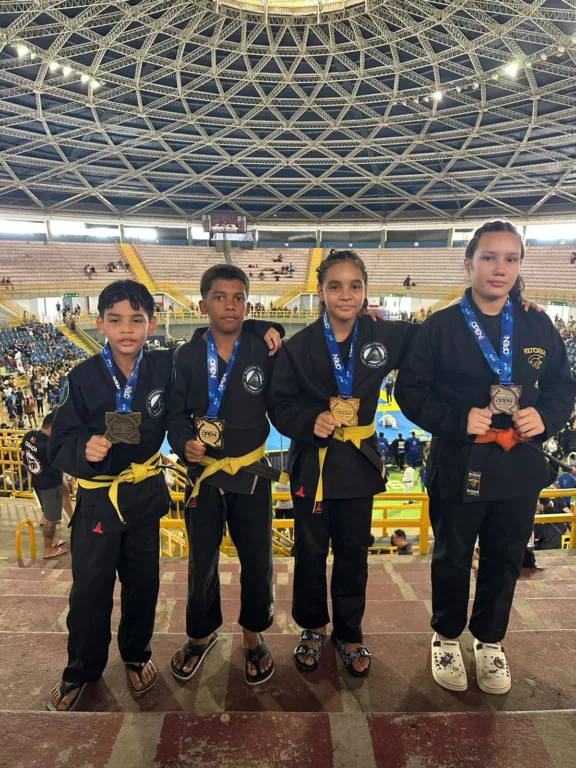 Delegação roraimense conquista 15 medalhas em torneio de Jiu-Jitsu