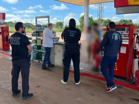 y5mxxUHH-WhatsApp-Image-2025-06-20-at-08.24.01-edited Polícia Civil e ANP fiscalizam postos de combustíveis em Caracaraí