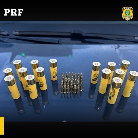 PRF prende foragido por homicídio e apreende quase 50 munições