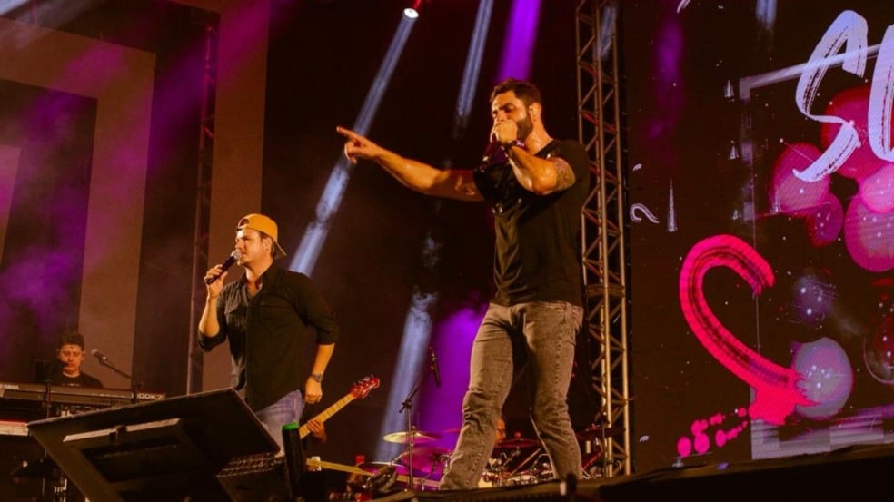 Dupla Israel & Rodolffo agita multidão no Parque Anauá (Foto: Secom-RR)