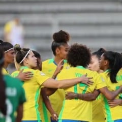 Brasil massacra Bolívia