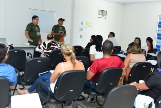 Profissionais de saúde participam de curso para melhorar comunicação com indígenas Yanomami