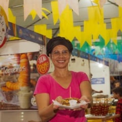 Barracas de comidas e serviços variados foram destaque com novidades e pratos tradicionais no São João do Parque Anauá - Foto: Neto Figueredo e Taira Guerreiro/ Secom