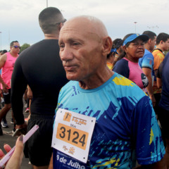 Cícero Freire recebeu a indicação médica  de praticar corrida e se apaixonou pelo esporte. Foto: Wenderson Cabral/FolhaBV