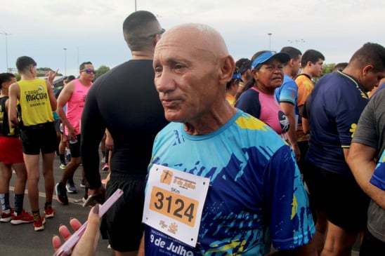 Cícero Freire recebeu a indicação médica  de praticar corrida e se apaixonou pelo esporte. Foto: Wenderson Cabral/FolhaBV