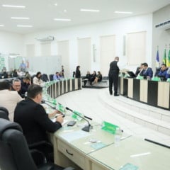 O plenário da Câmara Municipal de Boa Vista durante sessão extraordinária da votação da LDO 2026